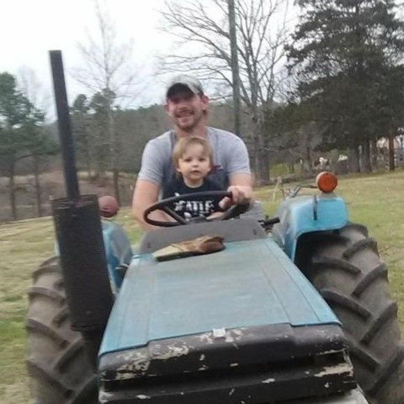 Meet your Posher, Matthew - Picture 1 of 1